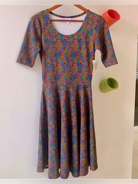 NWT LuLaRoe Nicole Swing Dress